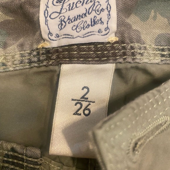 Lucky Jeans Shorts - Picture 4 of 4